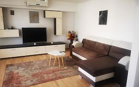 Crinna Residence